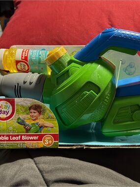 Play Day Green & Blue Bubble Leaf Blower Toy